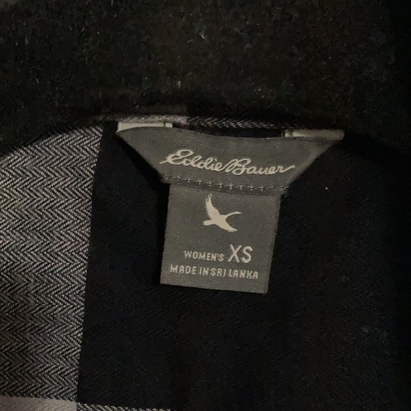 Eddie Bauer Women’s Flannel Shirt - Picture 2 of 9